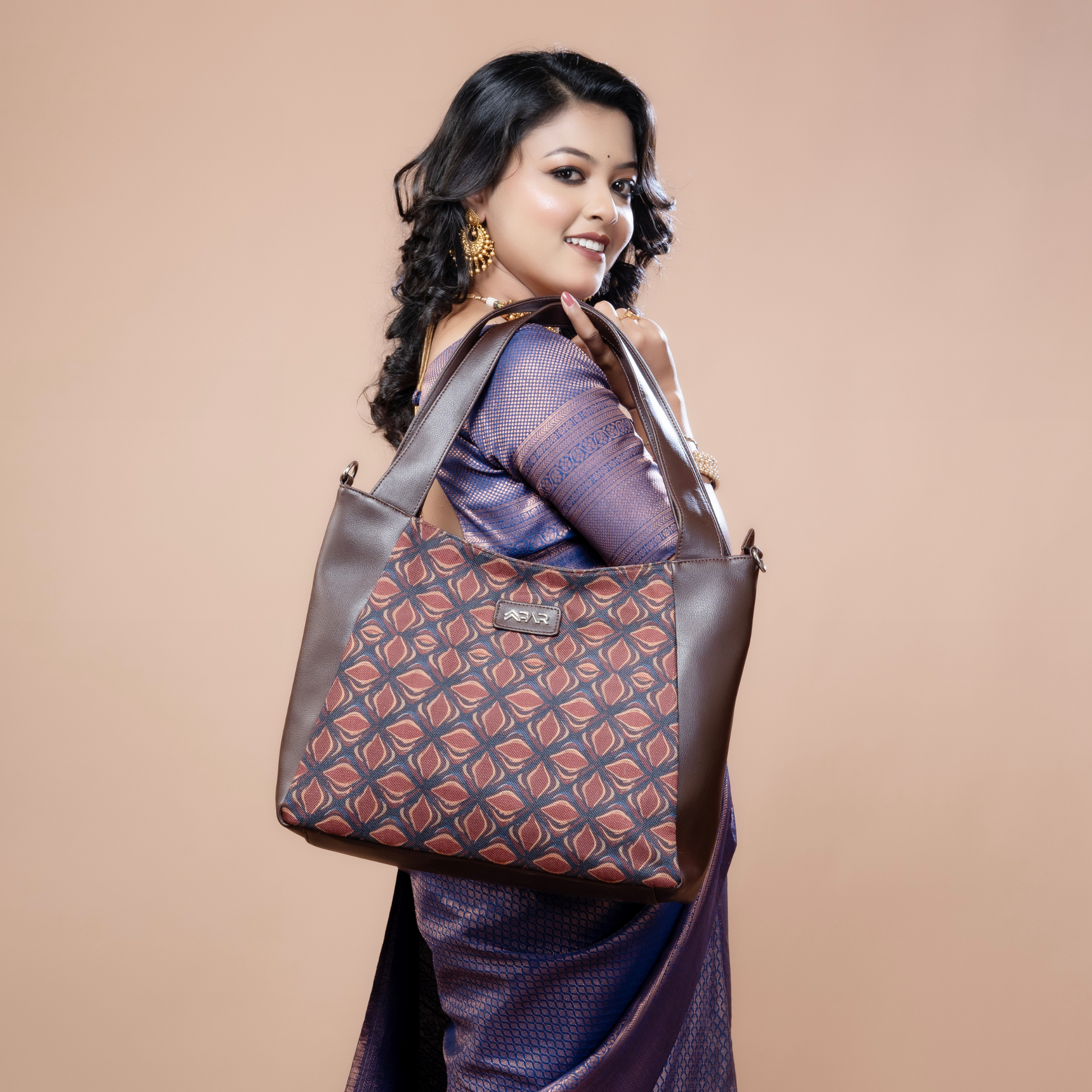 Ajrakh_Jaal_Classic_Tote_Bag_Model_Without_Sling